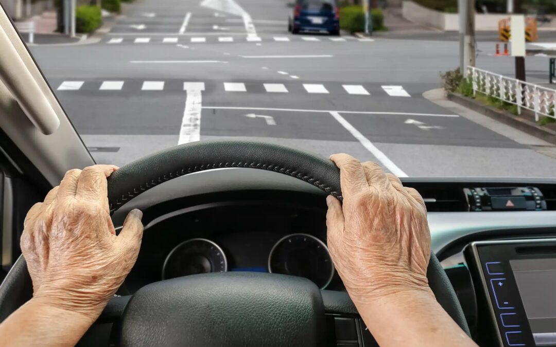 Maintien du permis à vie : l’assurance auto coûte-t-elle plus cher quand on vieillit ?