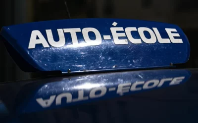 Il passe le permis de conduire à la place d’un autre, la gérante de l’auto-école et son complice interpellés