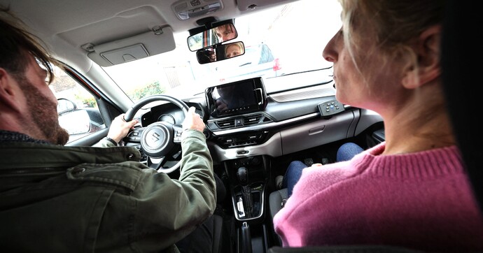 S7-l-apprentissage-de-la-conduite-des-14-ans-une-proposition-clivante-face-au-defi-de-securite-routiere-221927