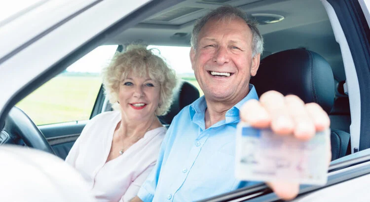 74-permis-de-conduire-a-vie-1-shutterstock_1007419993-750×410